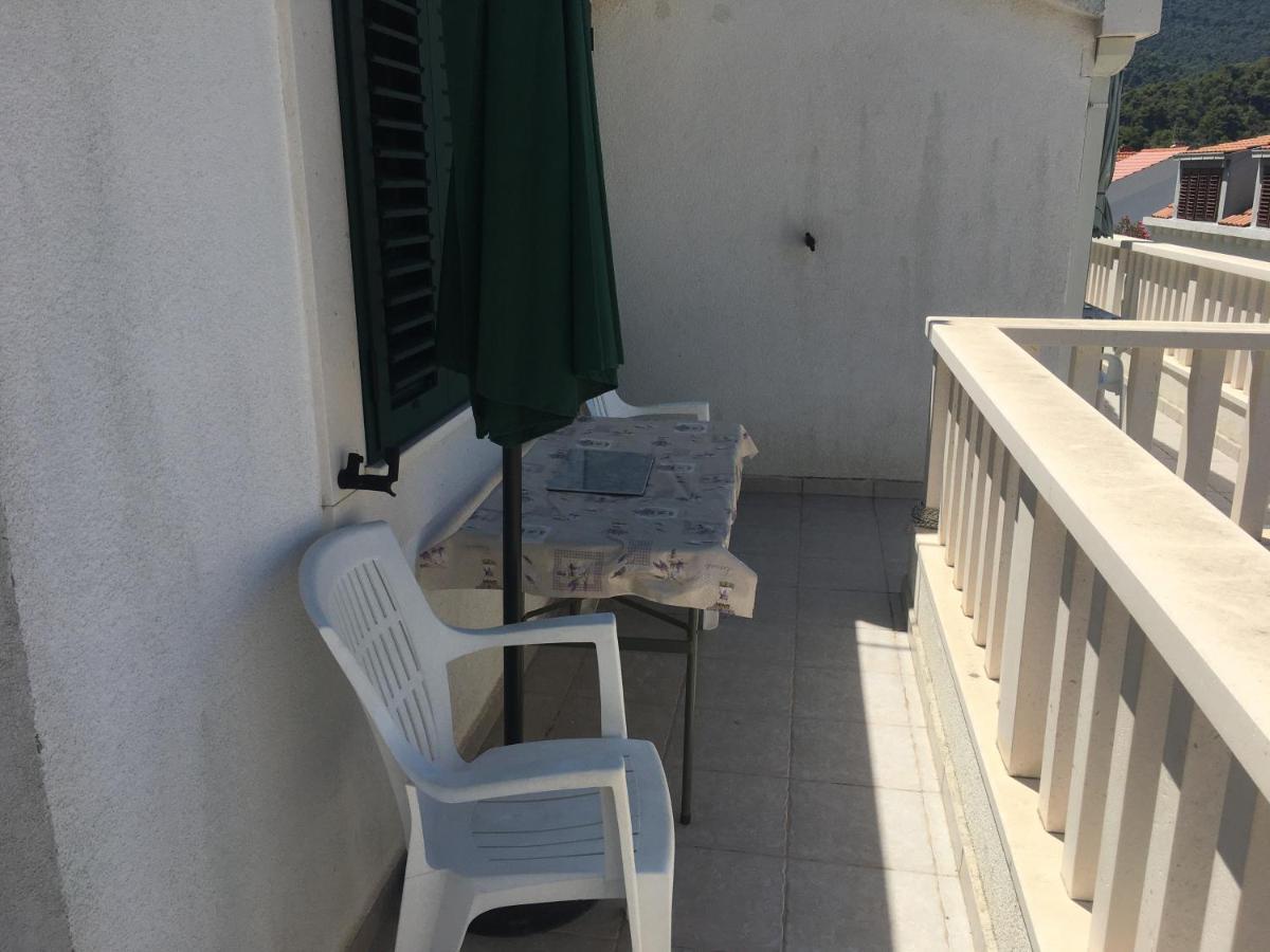 Apartmani Domenika Žuljana Esterno foto