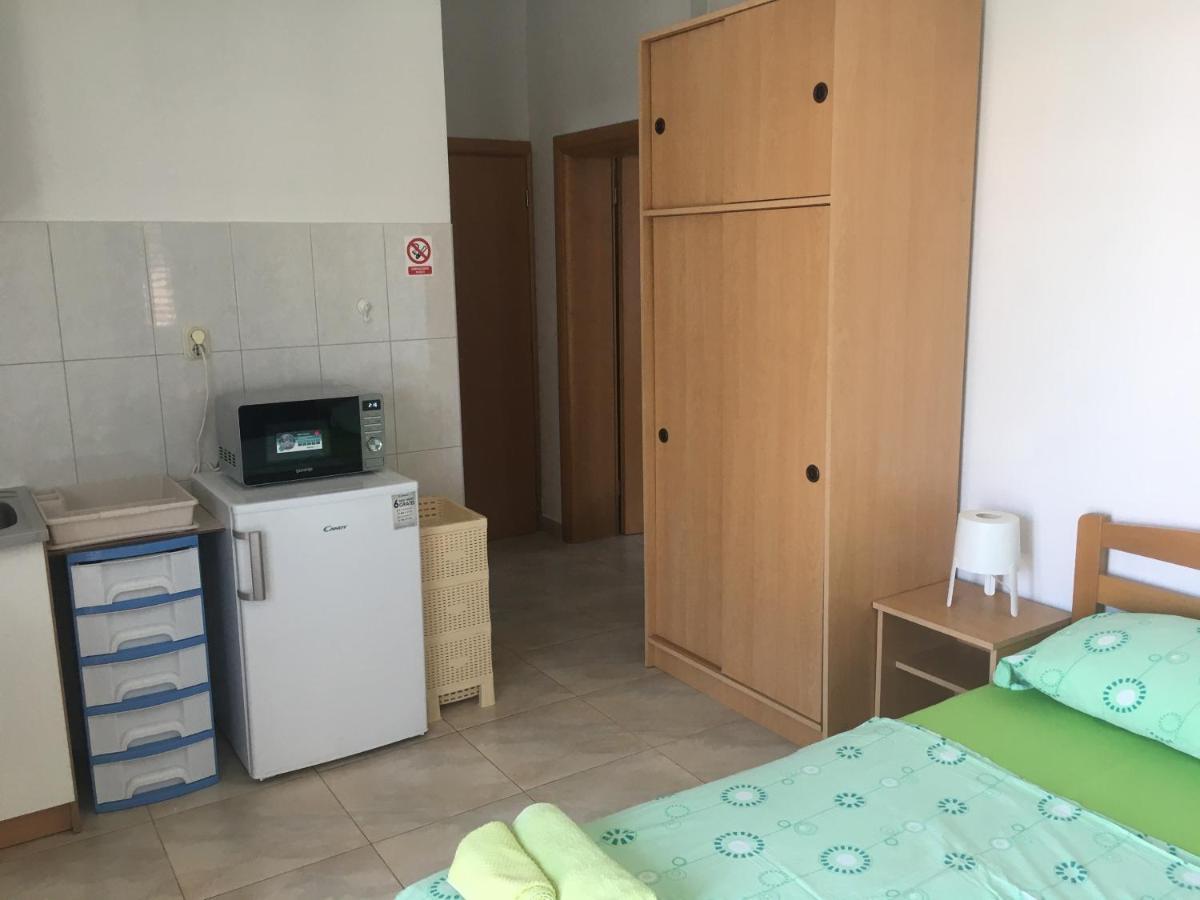 Apartmani Domenika Žuljana Esterno foto