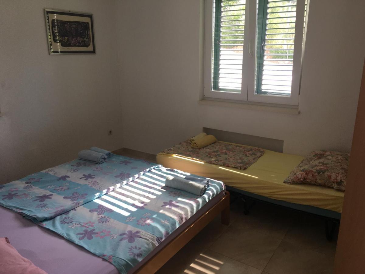 Apartmani Domenika Žuljana Esterno foto